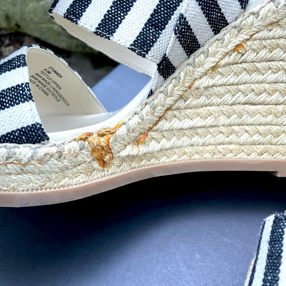 WOMENS STEVE MADDEN STRIPED “STUNNER” ESPADRILLES/ SANDALS   -8.5 - NIB ! - Picture 3 of 15